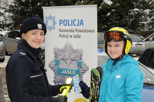 KRĘCI MNIE BEZPIECZEŃSTWO NA STOKU Z JASIELSKĄ POLICJĄ