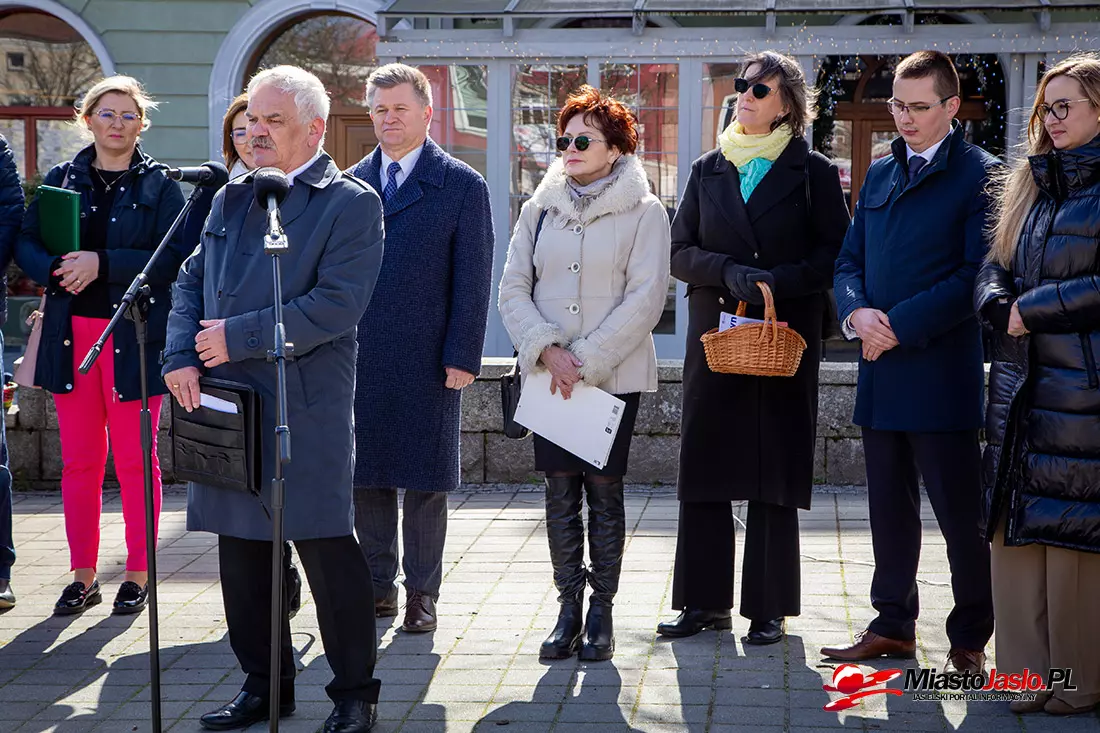 Janusz Pzretacznik, podczas konferencji prasowej w Jaśle