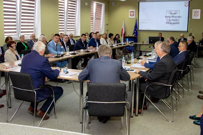 Rada powiatu jasielskiego ustaliła składy komisji